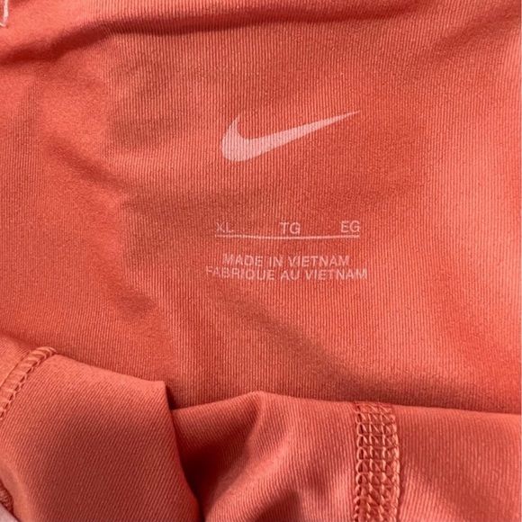 Nike Icon Clash Tempo Luxe Mid-Rise Running Shorts XL - Picture 12 of 16